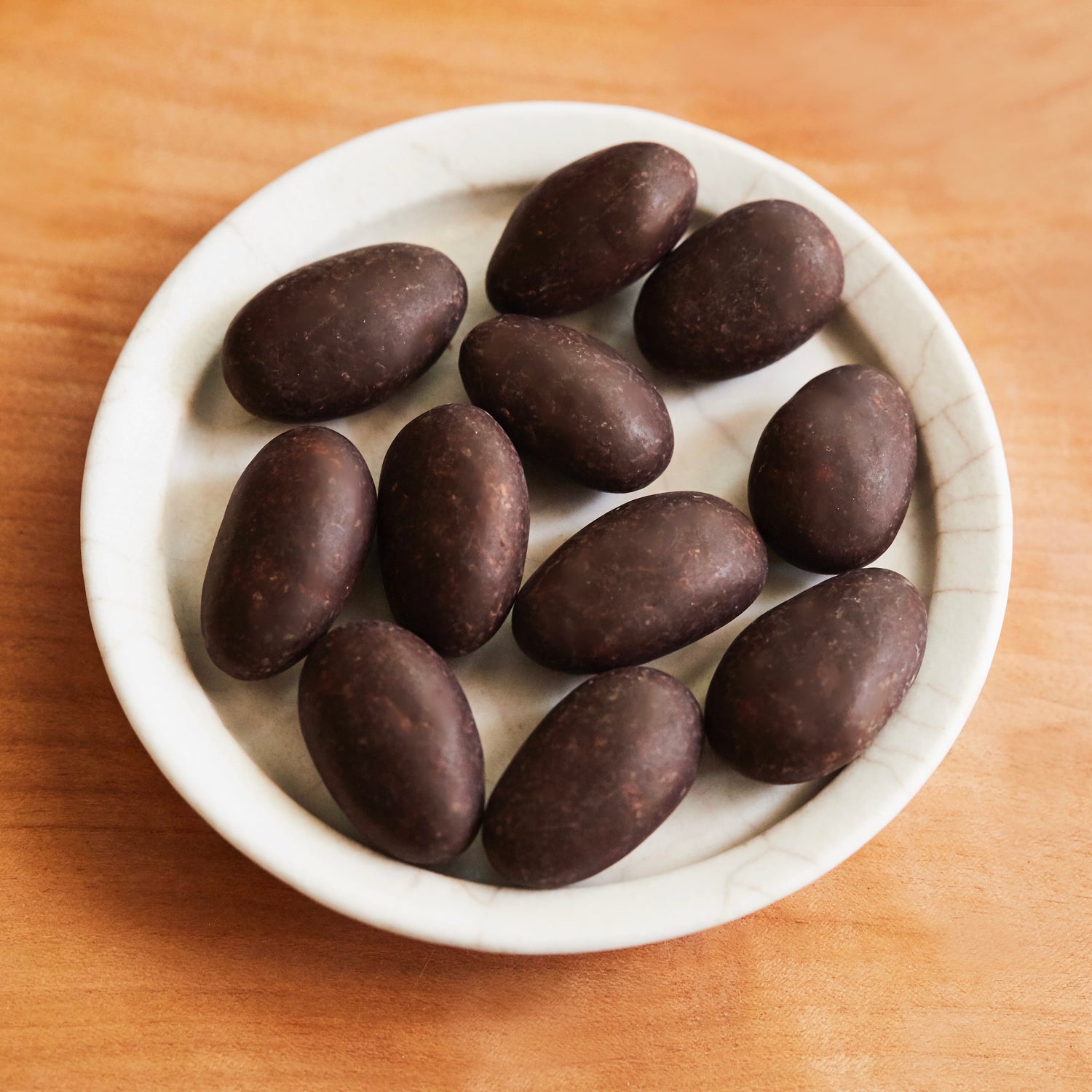 ナッツのチョコレート